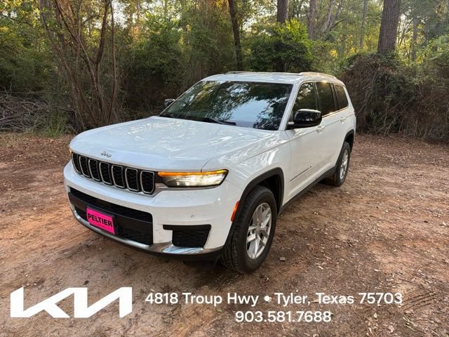 Used 2021 Jeep Grand Cherokee L Laredo w/ Luxury Tech Group I RWD image 3