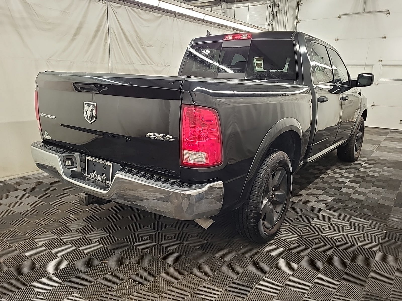 Used 2018 RAM 1500 Outdoorsman AWD/4WD image 5