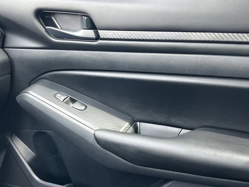Certified 2025 Nissan Altima 2.5 S image 25