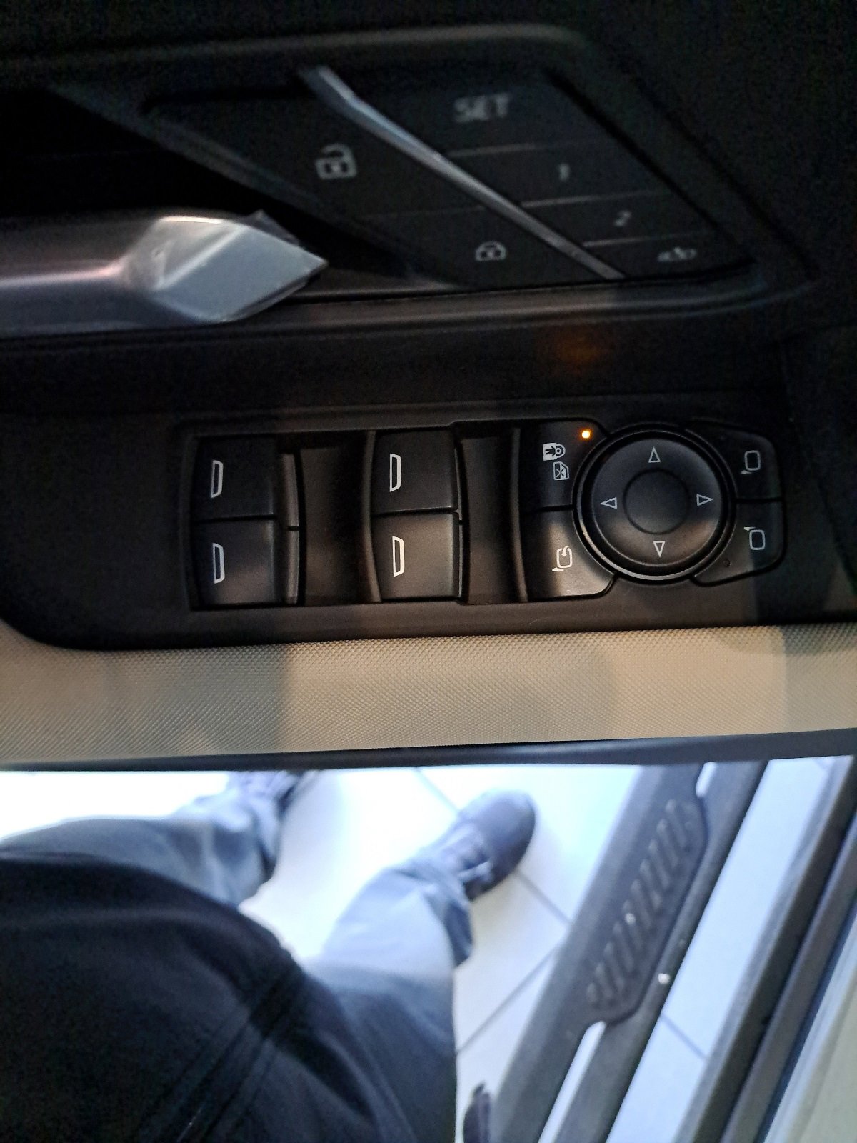 New 2026 GMC Hummer EV SUV image 16