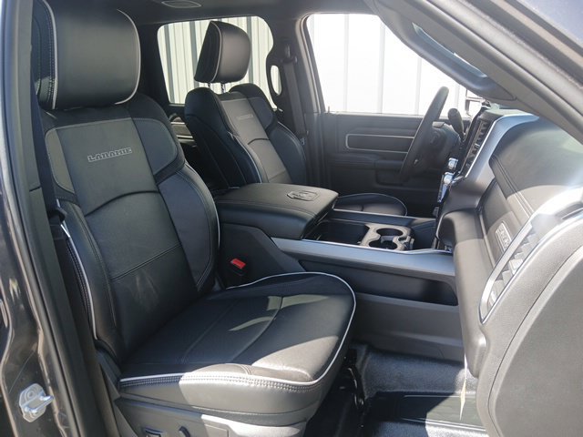 New 2027 RAM 4500 4x4 Crew Cab DRW w/ Laramie Trim Package image 29