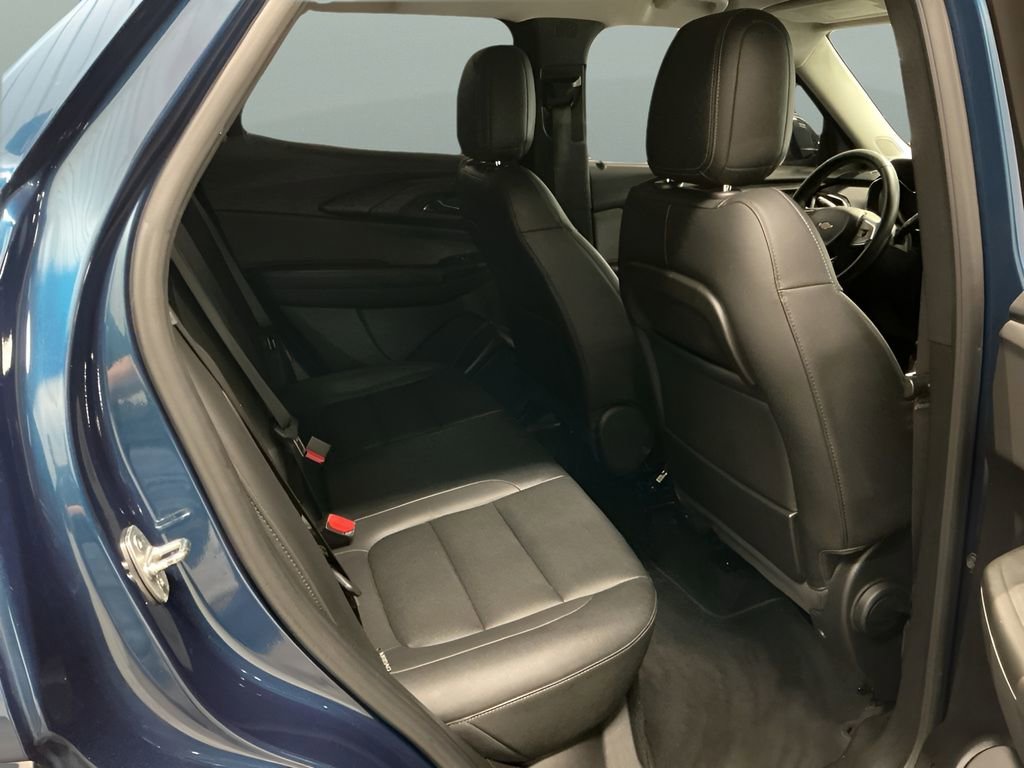 Used 2021 Chevrolet TrailBlazer LT w/ Premium Seating Package image 25
