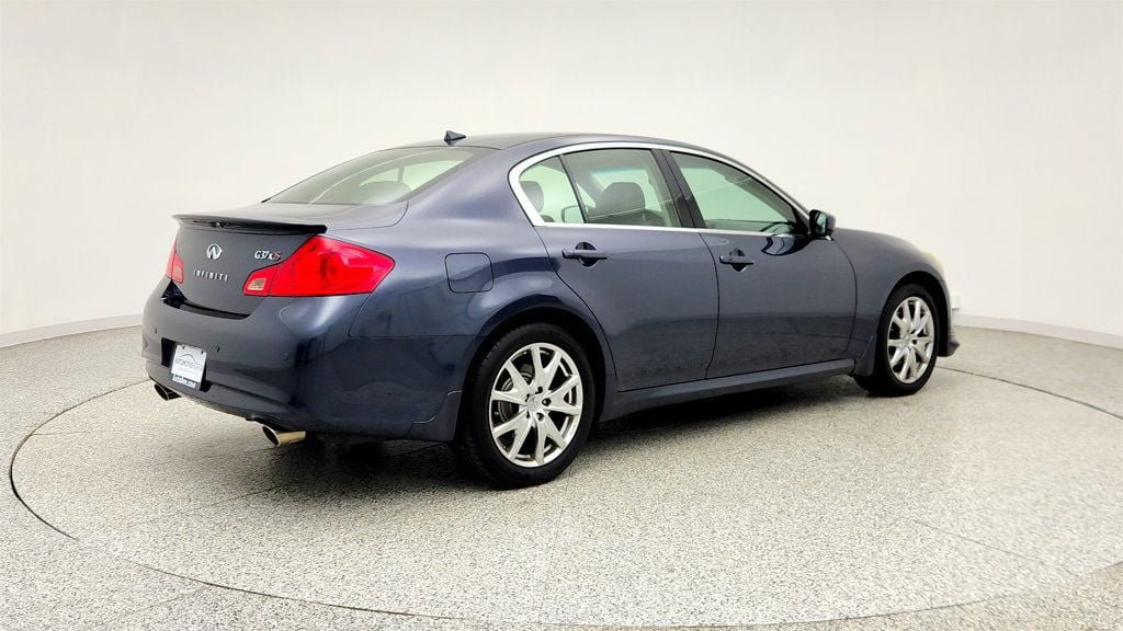 Used 2012 INFINITI G37 x Sedan w/ Premium Pkg AWD/4WD image 5