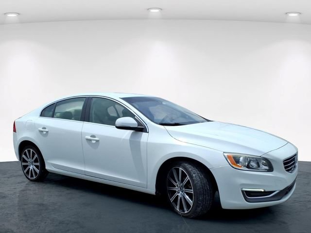 Used 2016 Volvo S60 T5 Premier w/ Climate Package AWD/4WD image 4