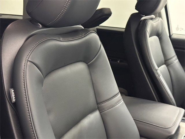 New 2026 Lincoln Aviator AWD image 11