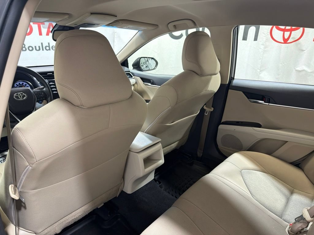 Used 2018 Toyota Camry LE w/ Convenience Package FWD image 19
