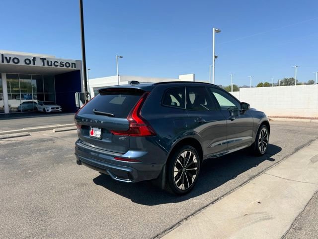 New 2026 Volvo XC60 B5 Plus w/ Climate Package image 4