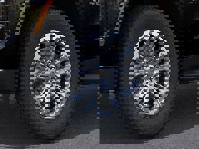 New 2026 Chevrolet Suburban LS image 9