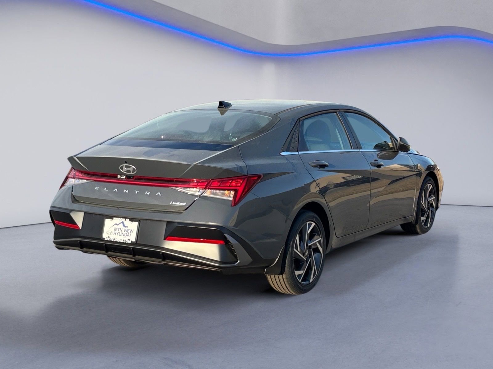 New 2026 Hyundai Elantra Limited image 7