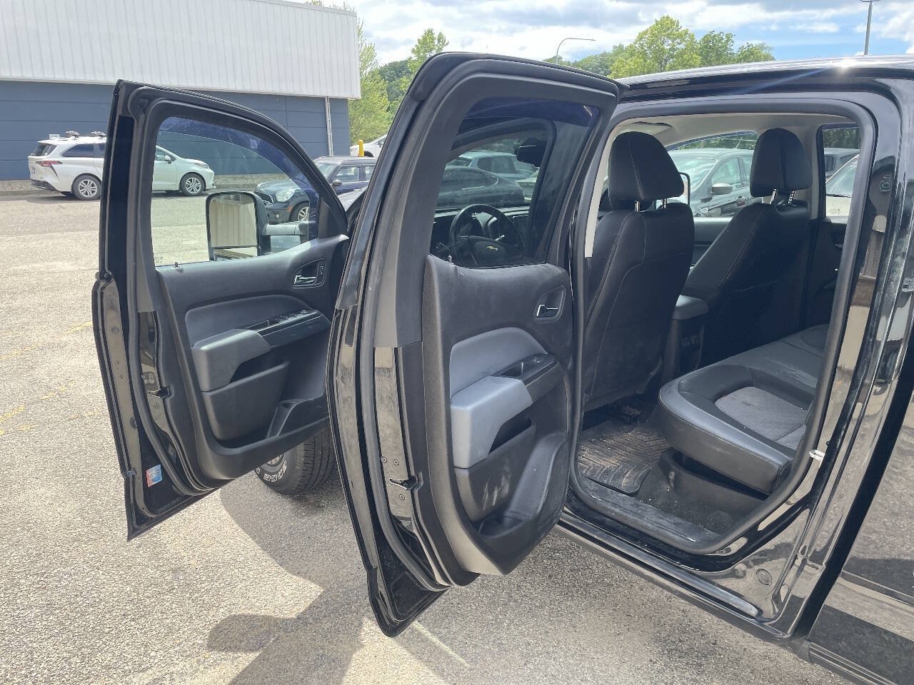 Used 2016 Chevrolet Colorado Z71 AWD/4WD image 20