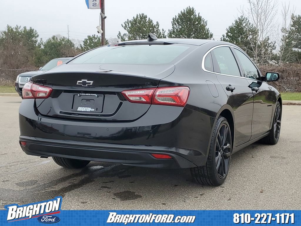 Used 2020 Chevrolet Malibu LT w/ Leather Package image 4