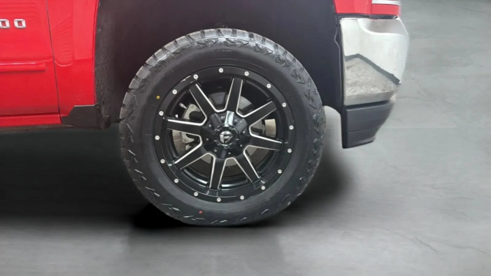Used 2018 Chevrolet Silverado 1500 LT w/ All Star Edition RWD image 25