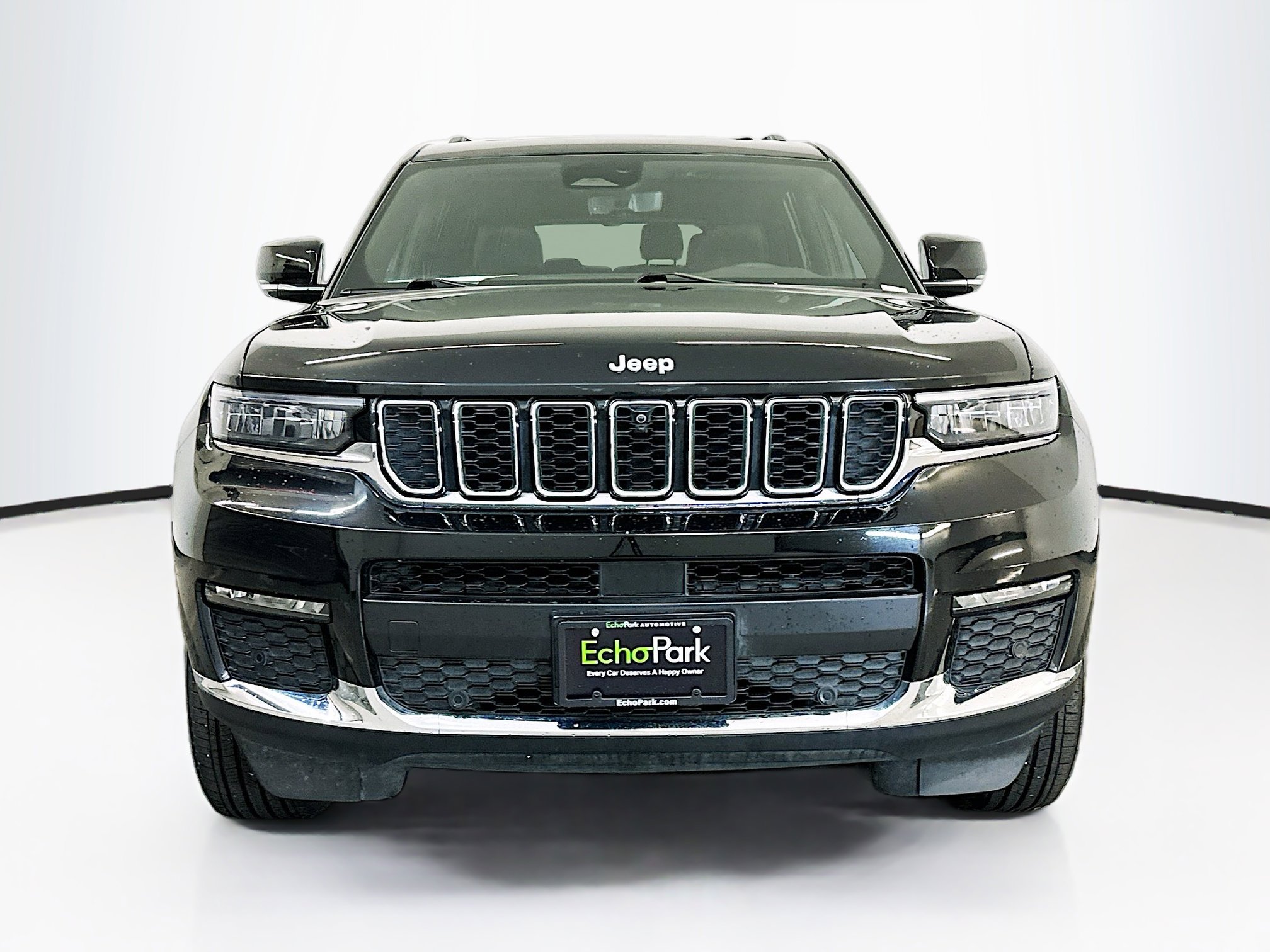 Used 2024 Jeep Grand Cherokee L Limited w/ Luxury Tech Group II image 2