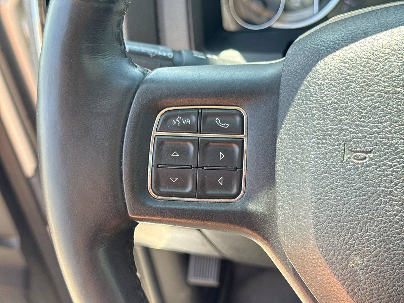 Used 2016 RAM 1500 Sport AWD/4WD image 27