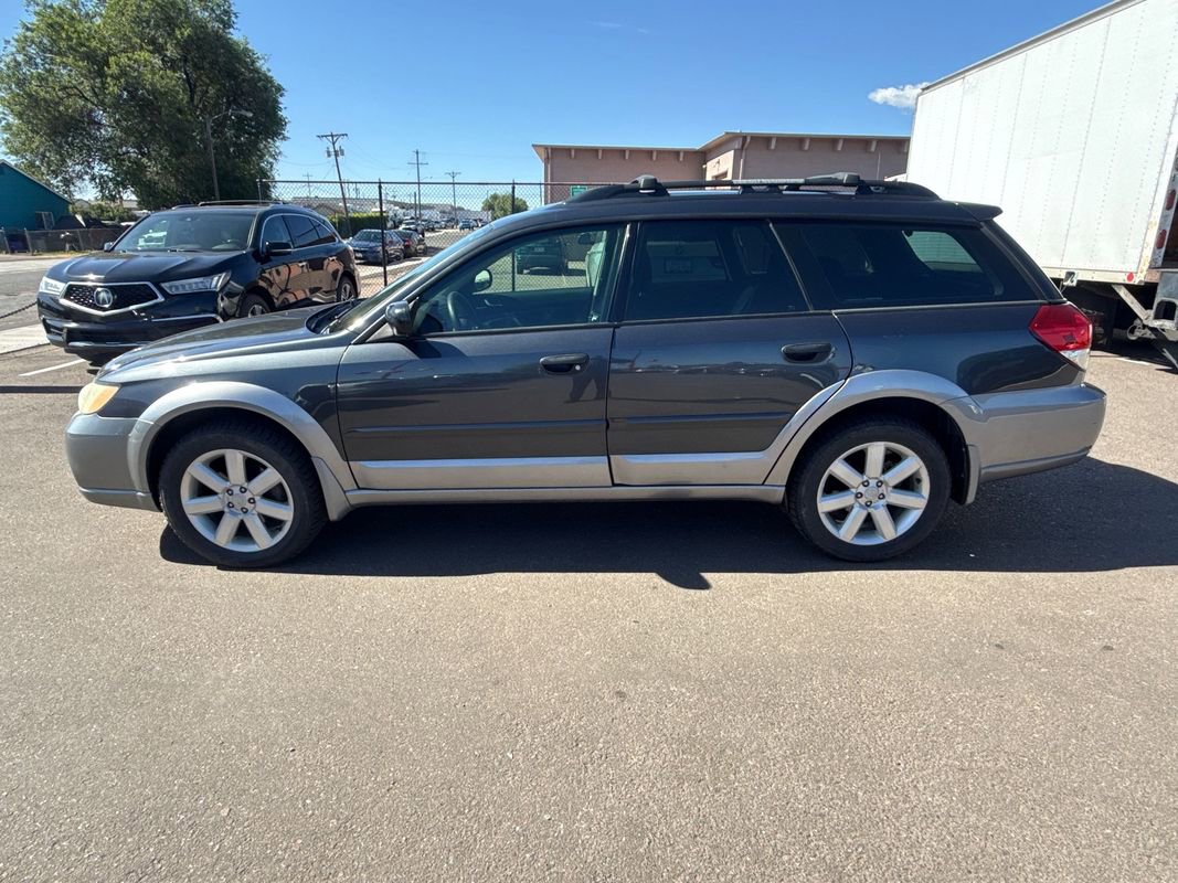 Used 2009 Subaru Outback 2.5i Special Edition AWD/4WD image 4