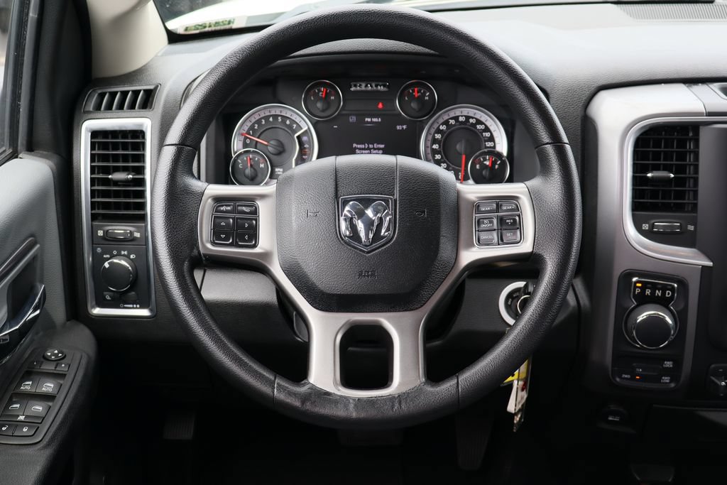 Used 2022 RAM 1500 Classic SLT w/ Electronics Group AWD/4WD image 13