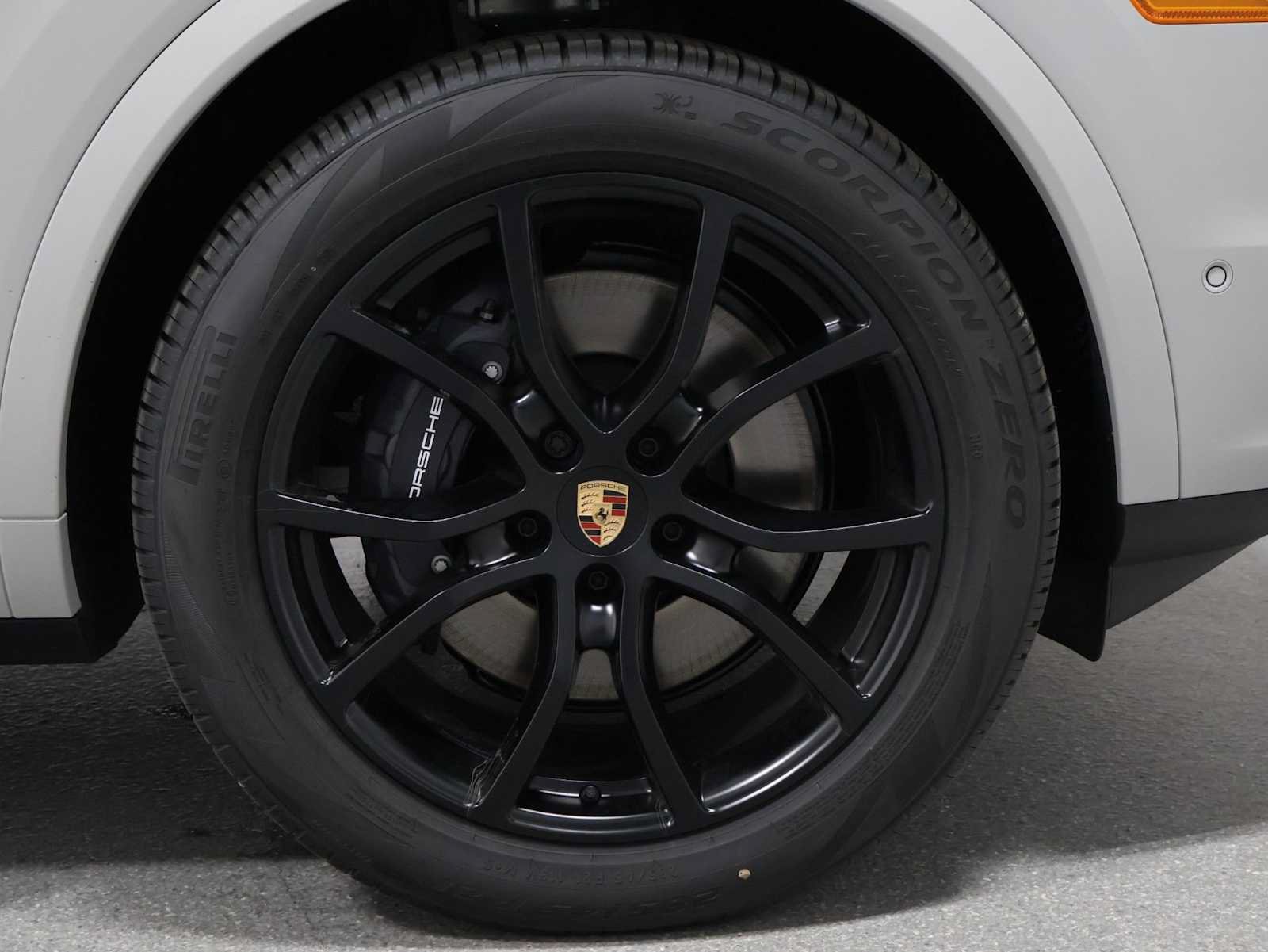 New 2026 Porsche Cayenne AWD/4WD image 12