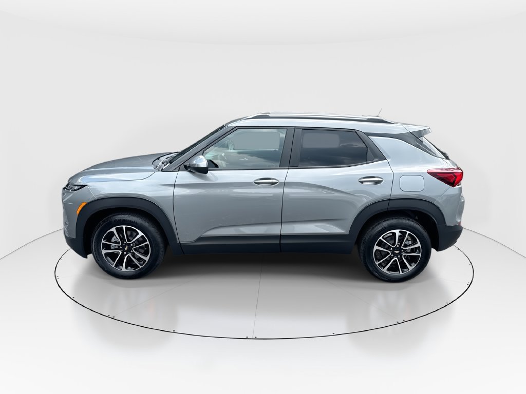 New 2026 Chevrolet TrailBlazer LT w/ LT Cold Weather Package FWD image 5