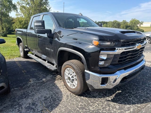 Used 2026 Chevrolet Silverado 2500 LT AWD/4WD image 9