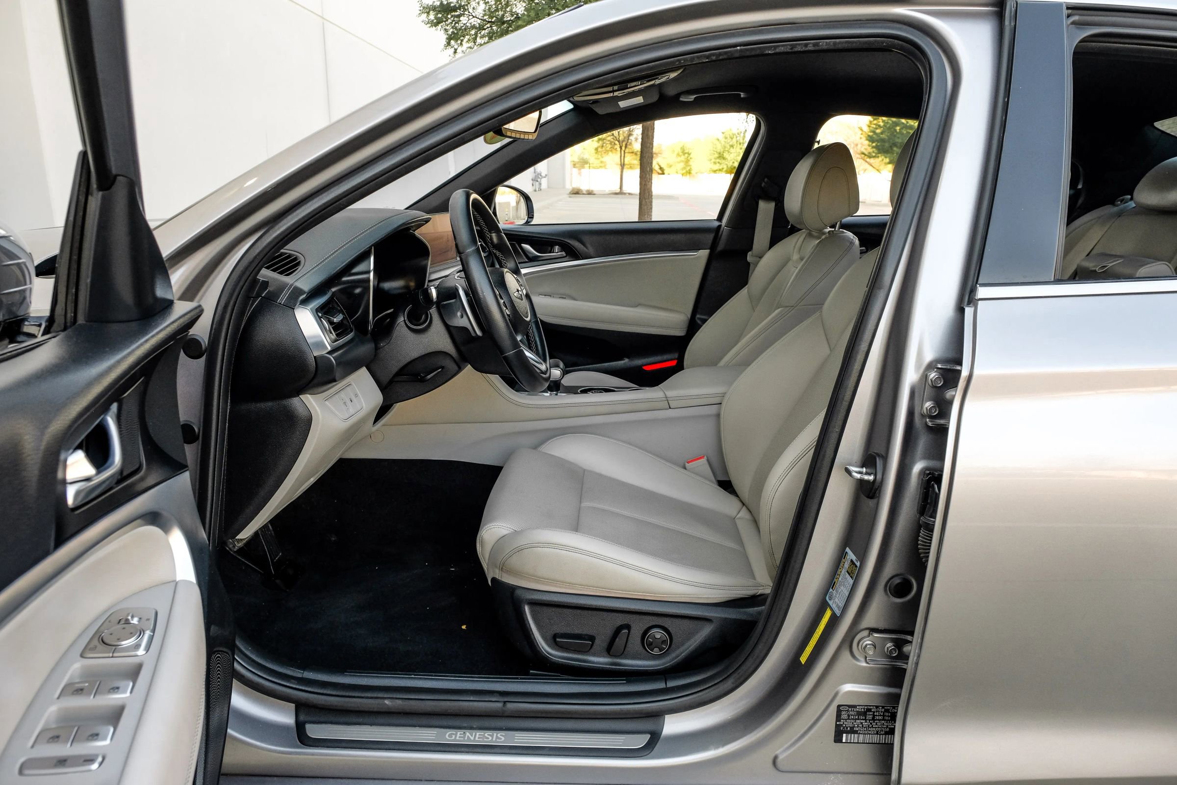Used 2022 Genesis G70 2.0T image 20