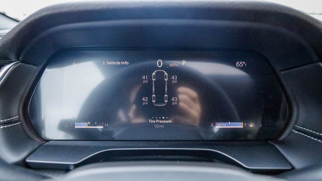 New 2025 Jeep Grand Cherokee L Laredo w/ Luxury Tech Group I image 25