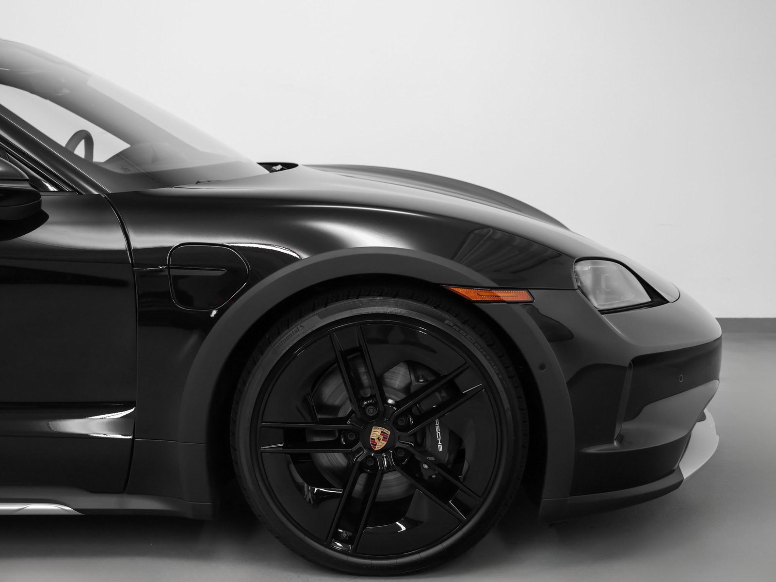 New 2025 Porsche Taycan 4 Cross Turismo image 14