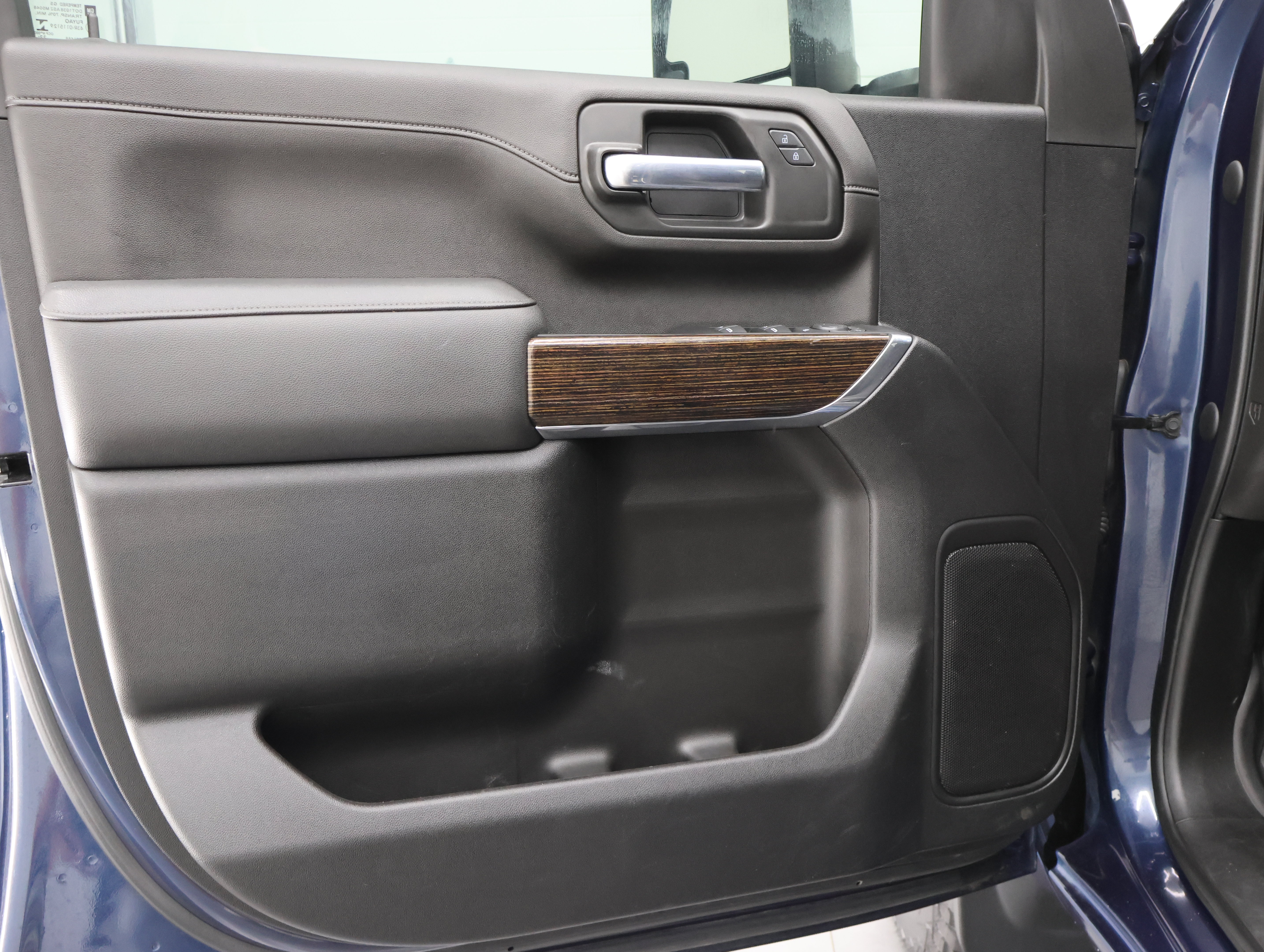 Used 2023 GMC Sierra 2500 SLE AWD/4WD image 36