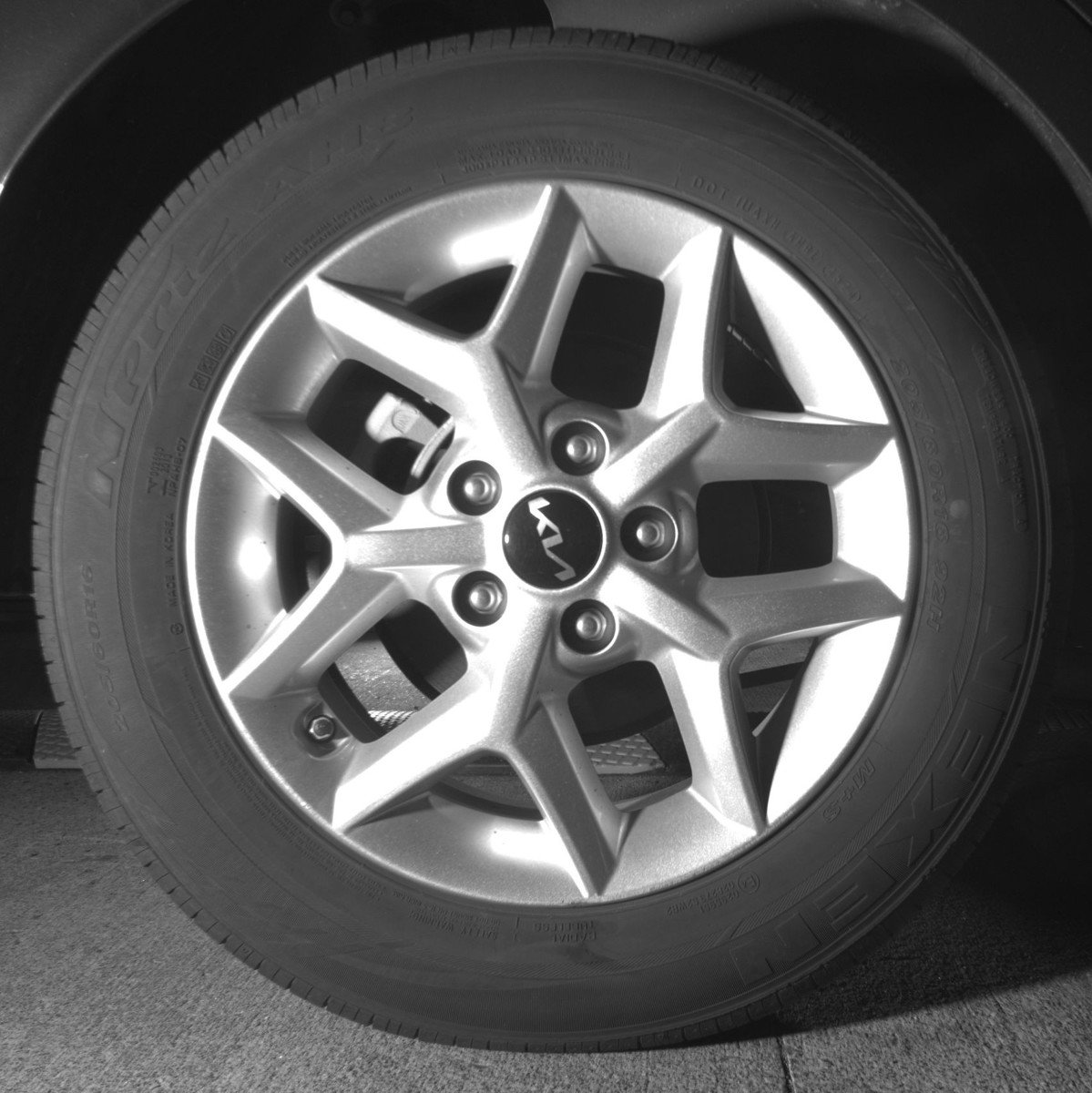 Used 2025 Kia Soul LX w/ LX Technology Package image 15