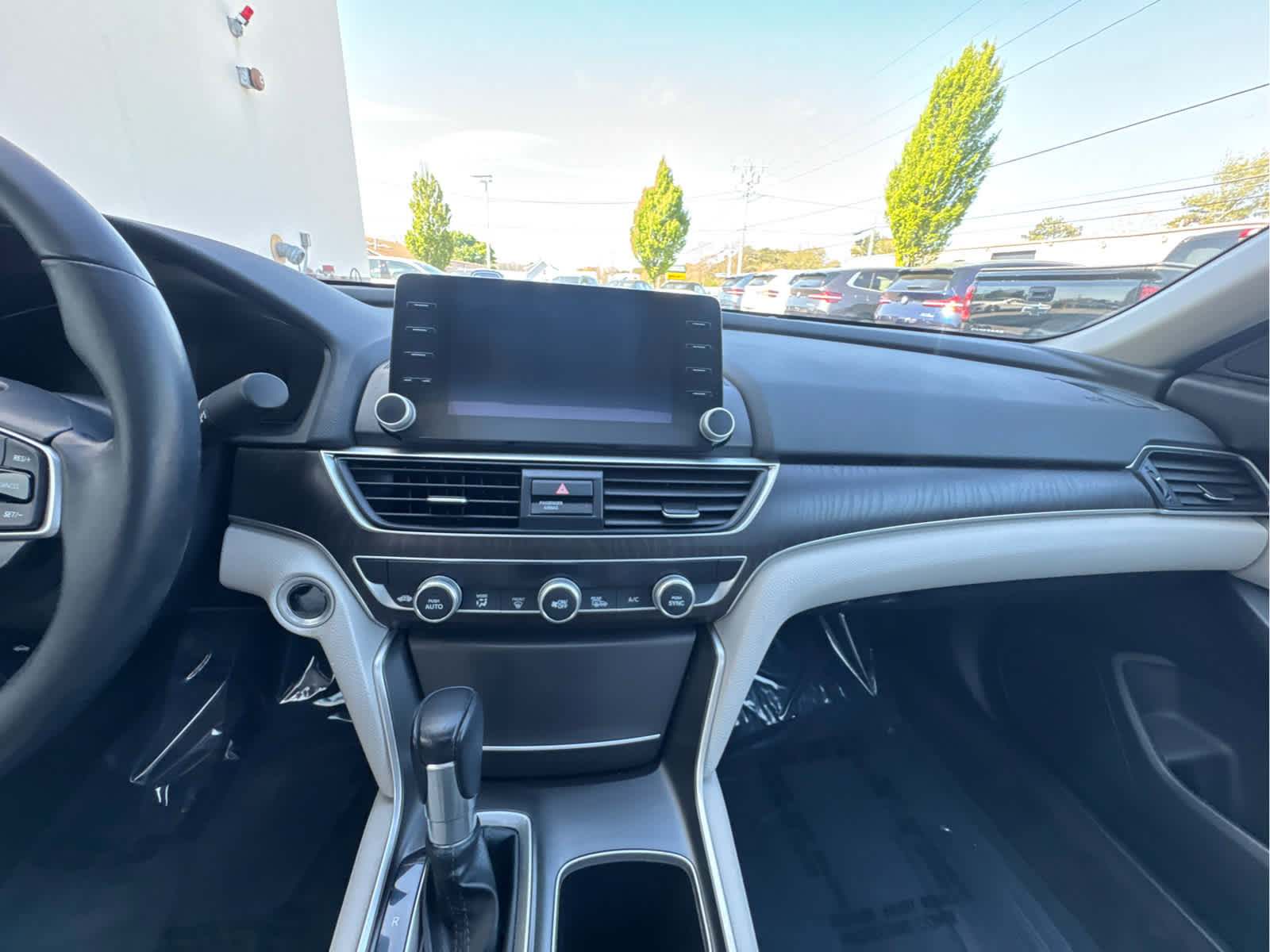 Used 2020 Honda Accord EX-L image 18