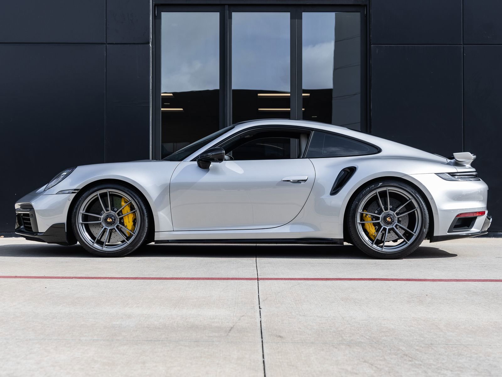 Used 2022 Porsche 911 Turbo S video 2