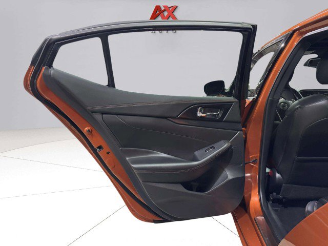 Used 2019 Nissan Maxima SR w/ Premium Package image 42