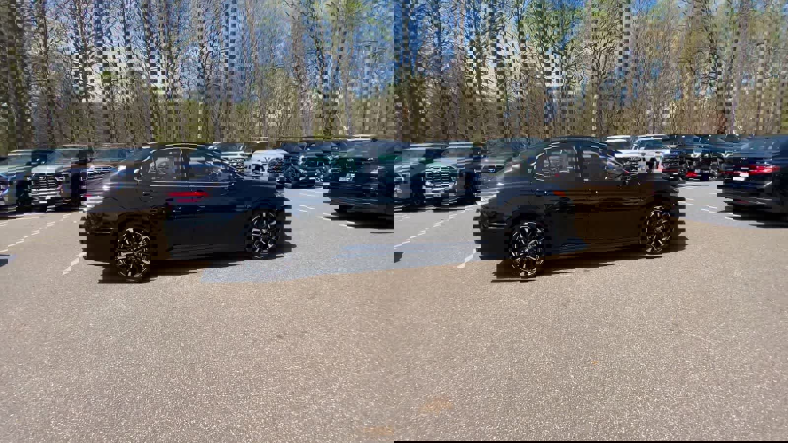 Used 2019 Toyota Camry XSE image 11