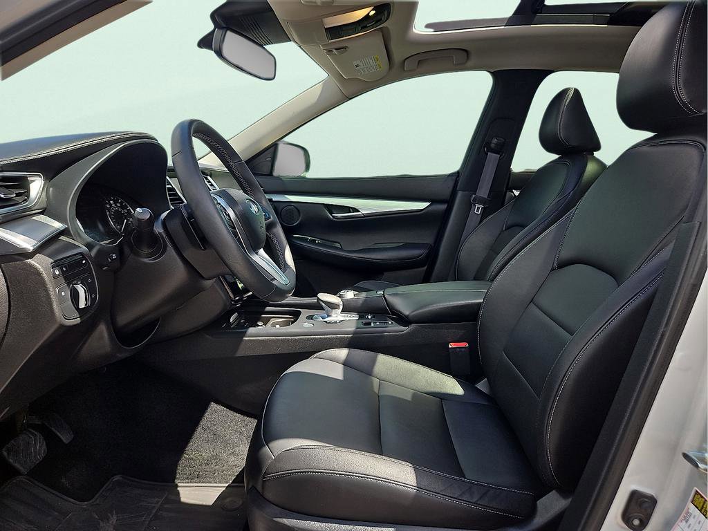 Used 2021 INFINITI QX50 Luxe AWD/4WD image 11