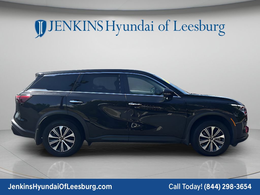 Used 2023 INFINITI QX60 Pure FWD image 11