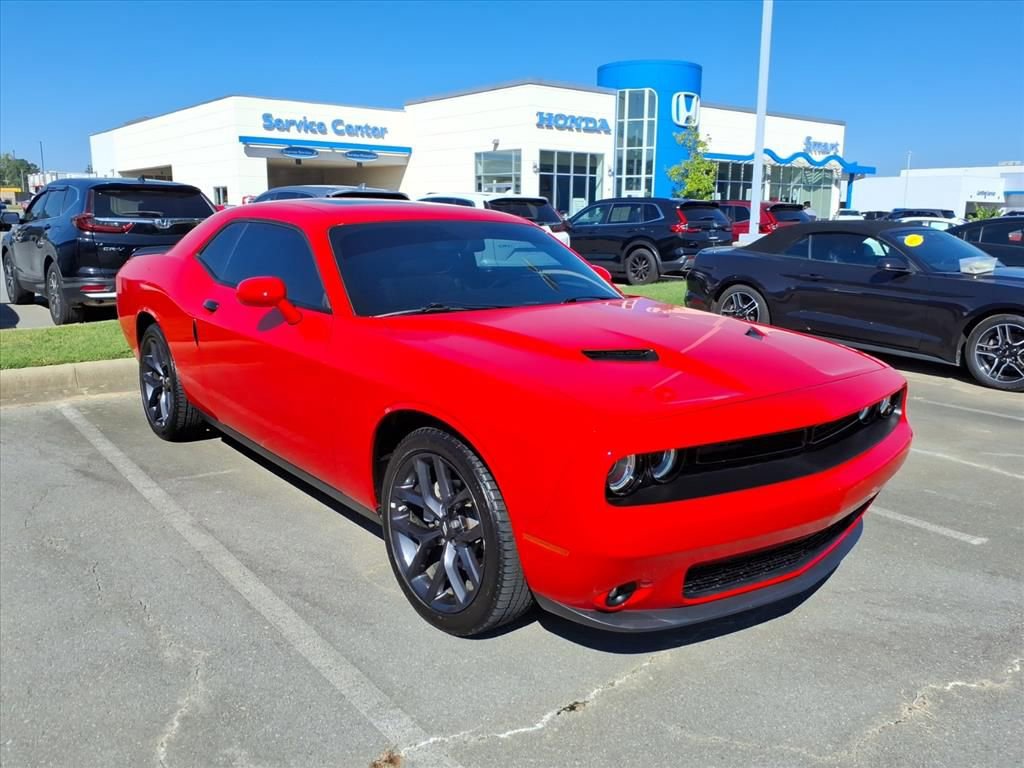 Used 2023 Dodge Challenger SXT w/ Blacktop Package image 19