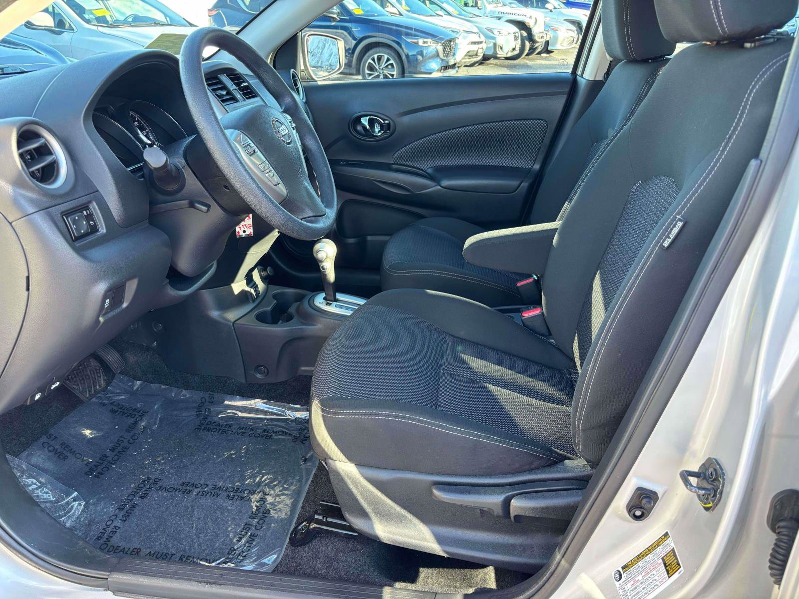 Used 2019 Nissan Versa SV image 8