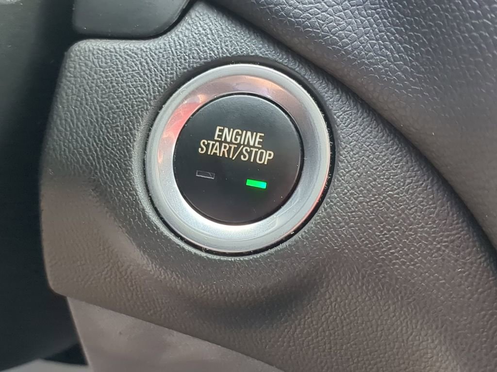 Used 2020 Chevrolet Equinox LT FWD image 27