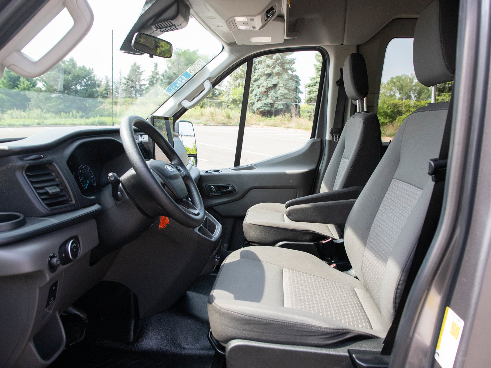 Used 2024 Ford Transit 350 XLT AWD/4WD image 23