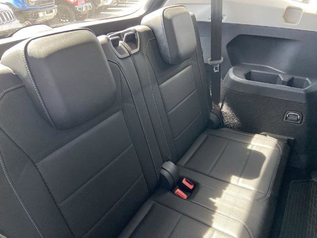 Used 2018 Volkswagen Tiguan SEL FWD image 24