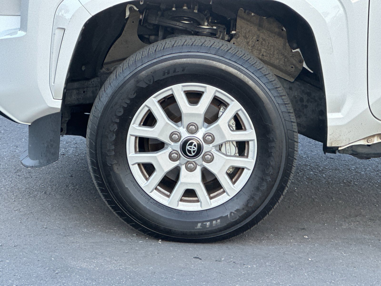 Used 2024 Toyota Tacoma SR5 image 23