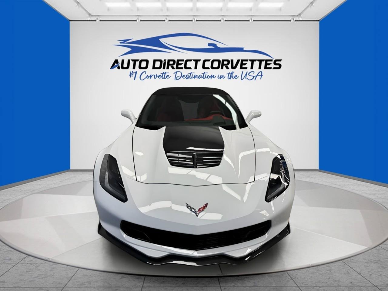 Used 2015 Chevrolet Corvette Z06 w/ 3LZ Preferred Equipment Group RWD image 26