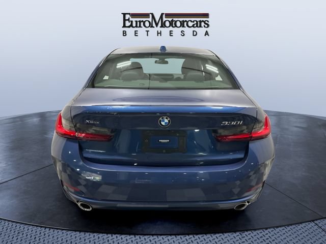 Used 2023 BMW 330i xDrive Sedan w/ Premium Package AWD/4WD image 4