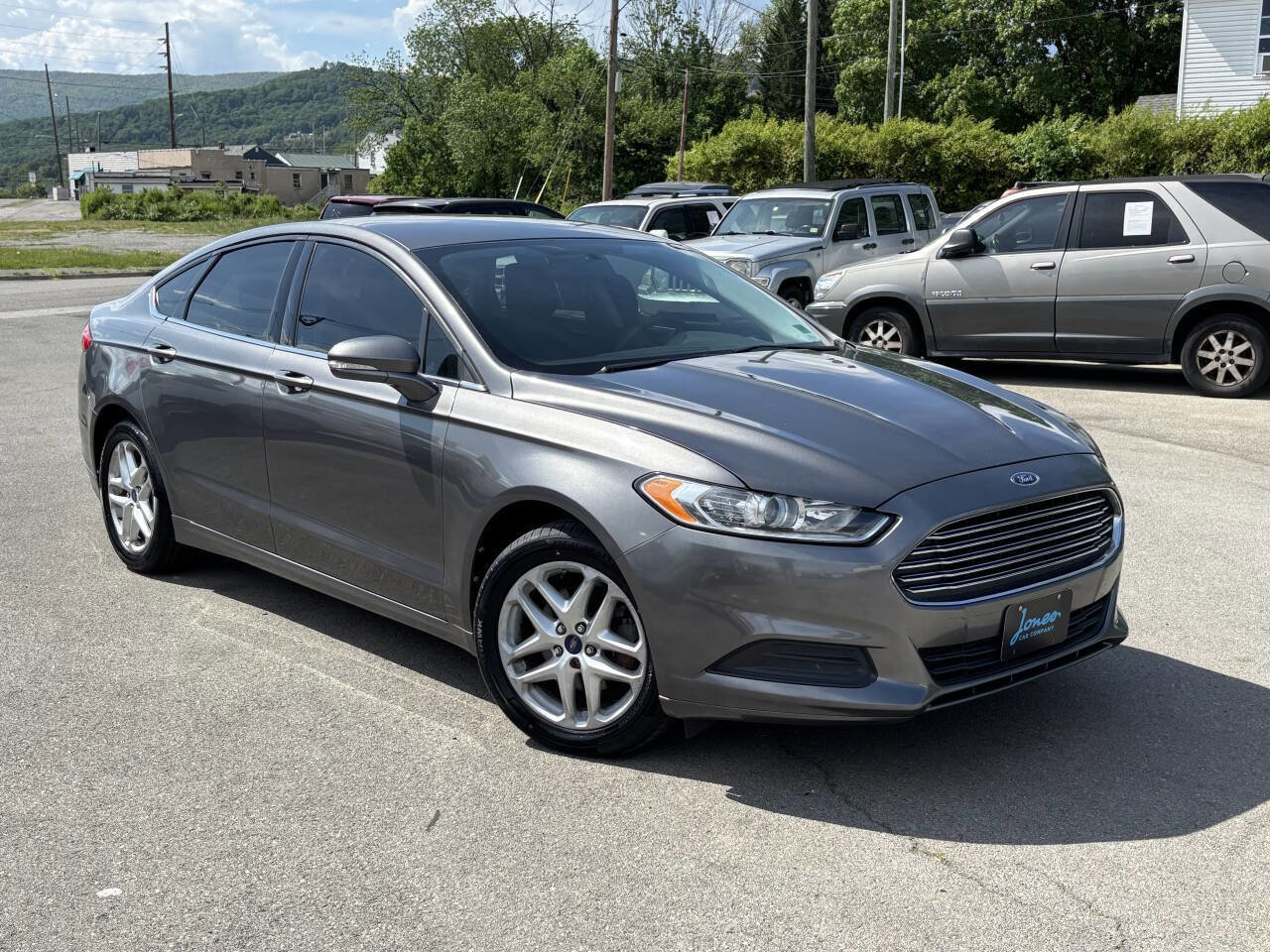 Used 2013 Ford Fusion SE image 3