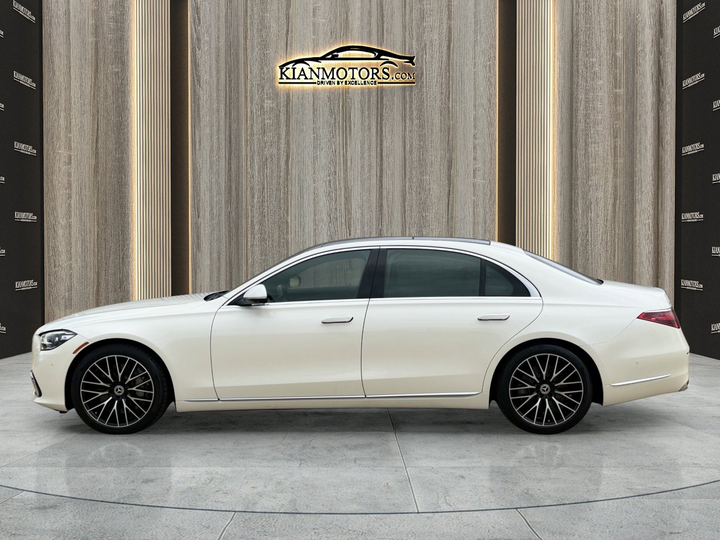 Used 2021 Mercedes-Benz S 580 4MATIC Sedan image 4