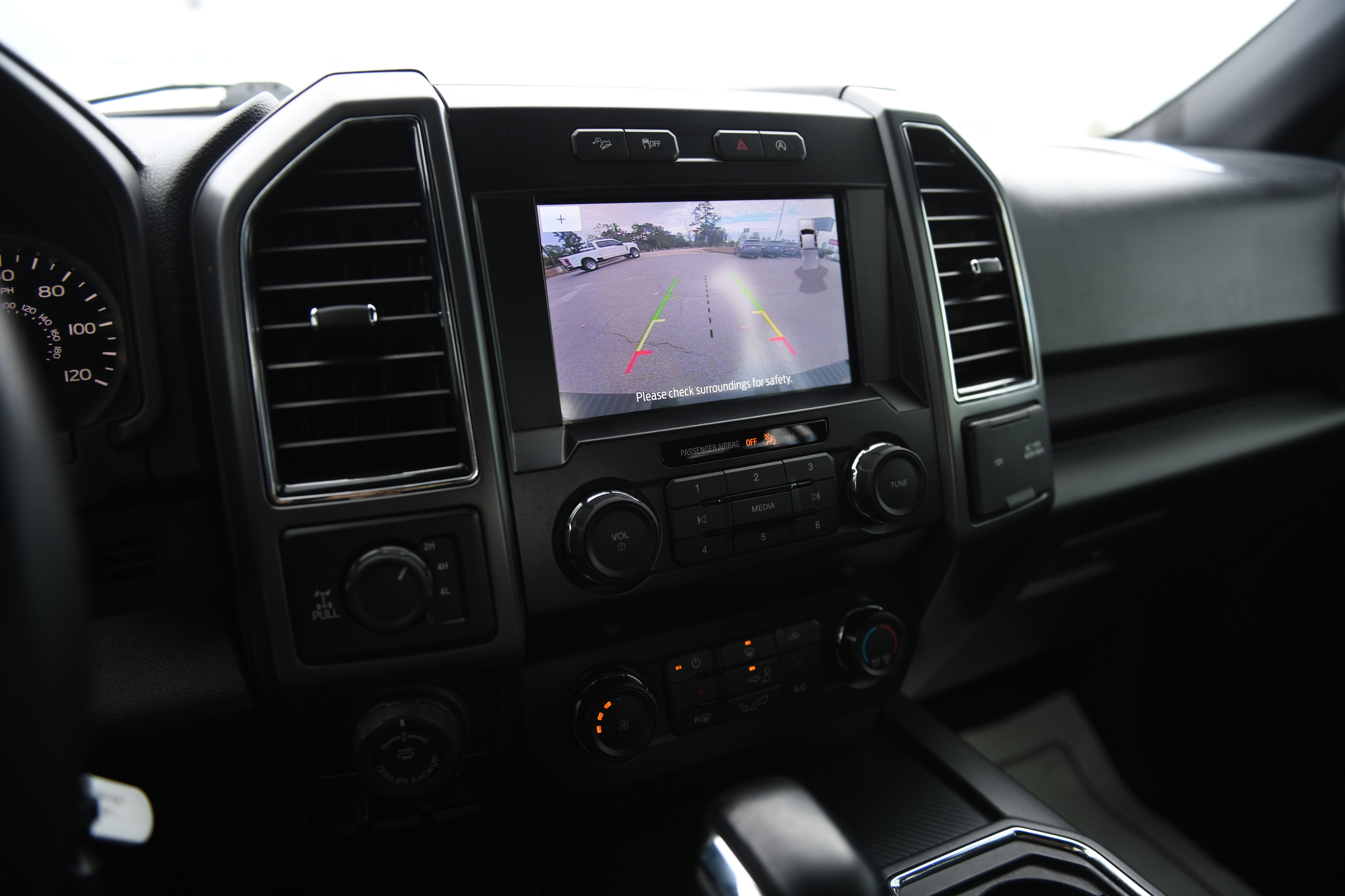 Used 2020 Ford F150 XLT w/ Equipment Group 302A Luxury image 22