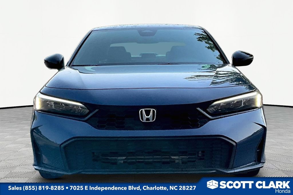 Used 2025 Honda Civic Sport image 2