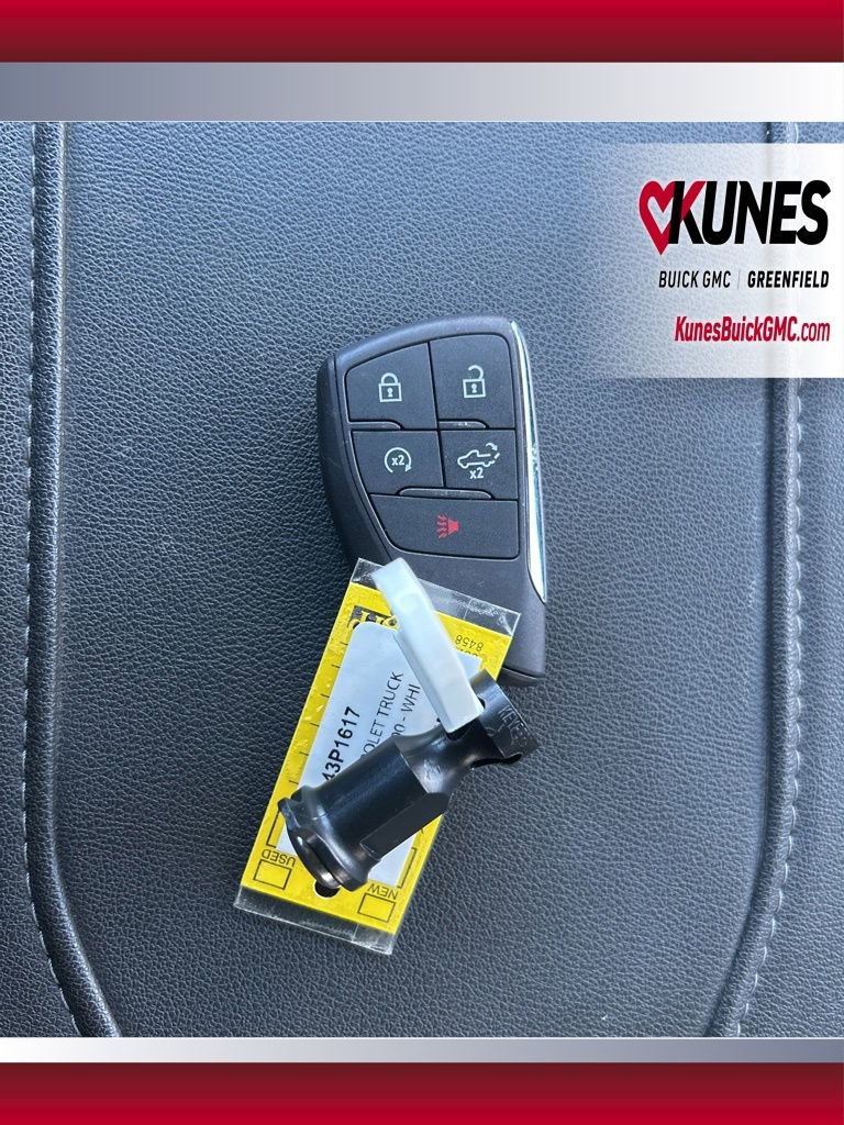 Used 2025 Chevrolet Silverado 1500 LT w/ Leather Package image 40