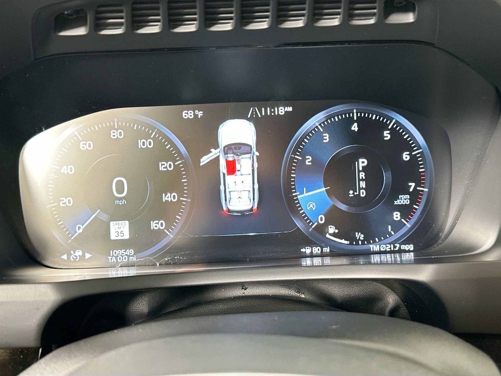 Used 2018 Volvo XC90 T6 Momentum w/ Convenience Package image 11