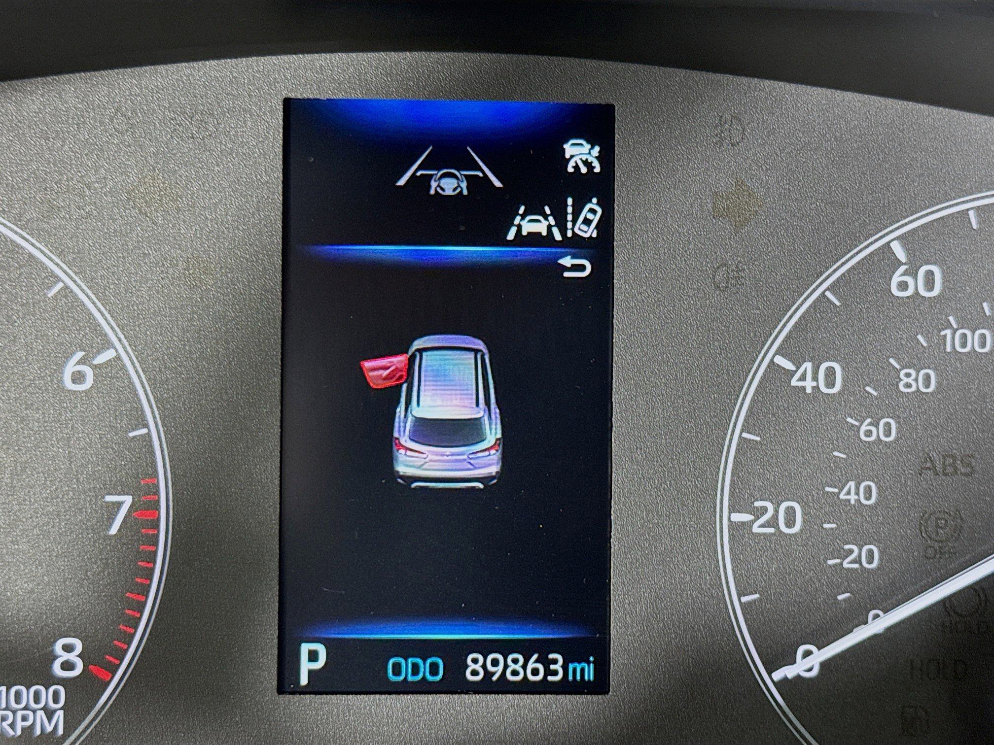Used 2023 Toyota Corolla Cross L image 15