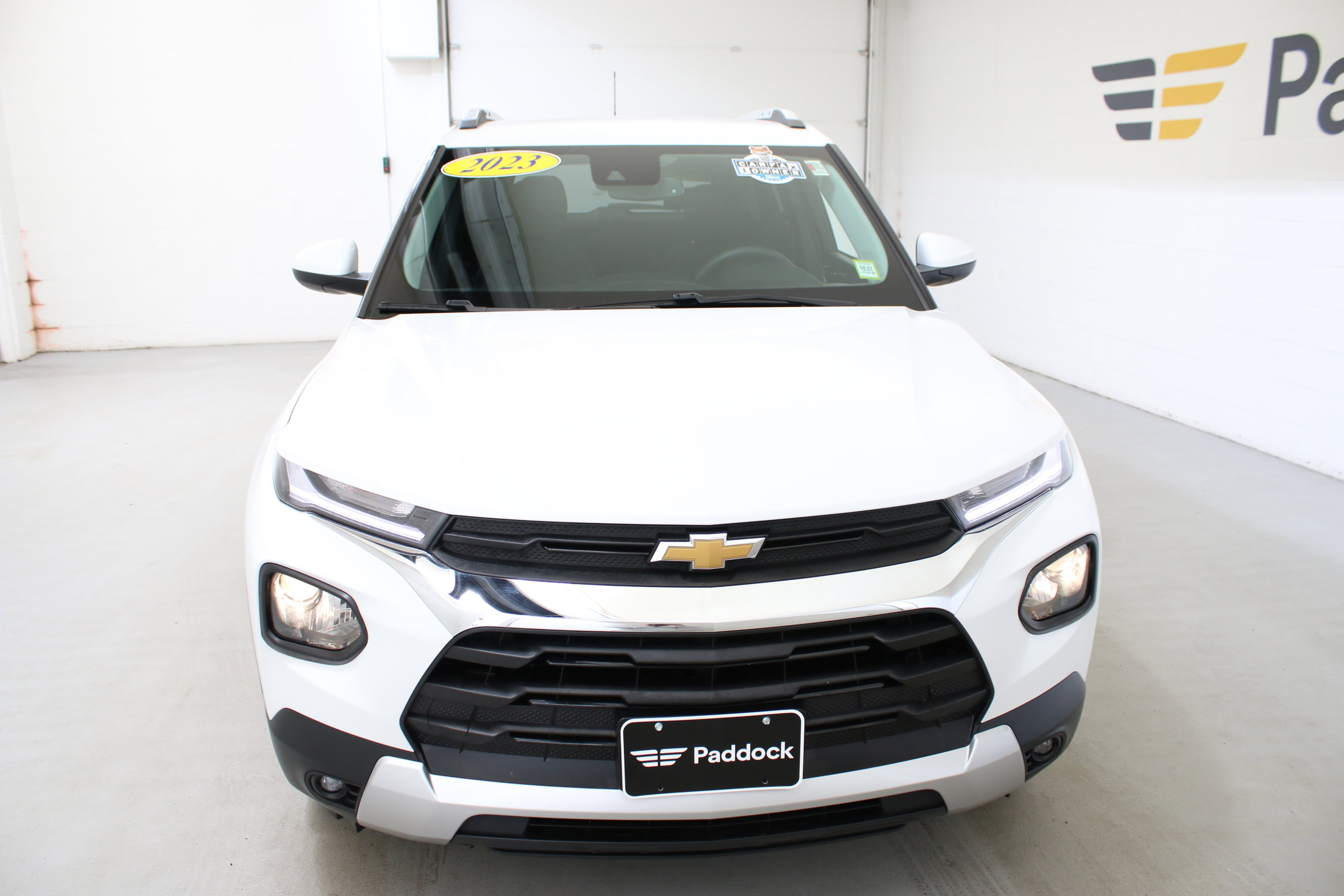 Used 2023 Chevrolet TrailBlazer LT w/ Convenience Package image 2